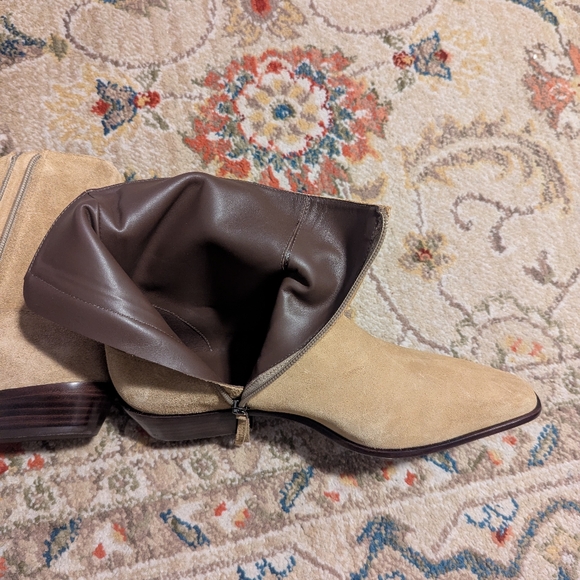 Reformation Dominique Bootie - Picture 12 of 16